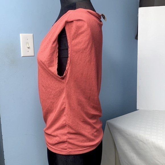 Gymshark Womens Red Coral Nikki Blackketter Care free Tee Shirt Top Size Small - Picture 2 of 8